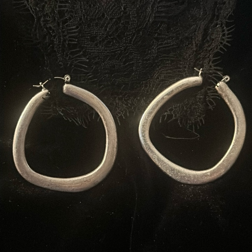 Premier Designs Large Silver Tone Hoop Earrings